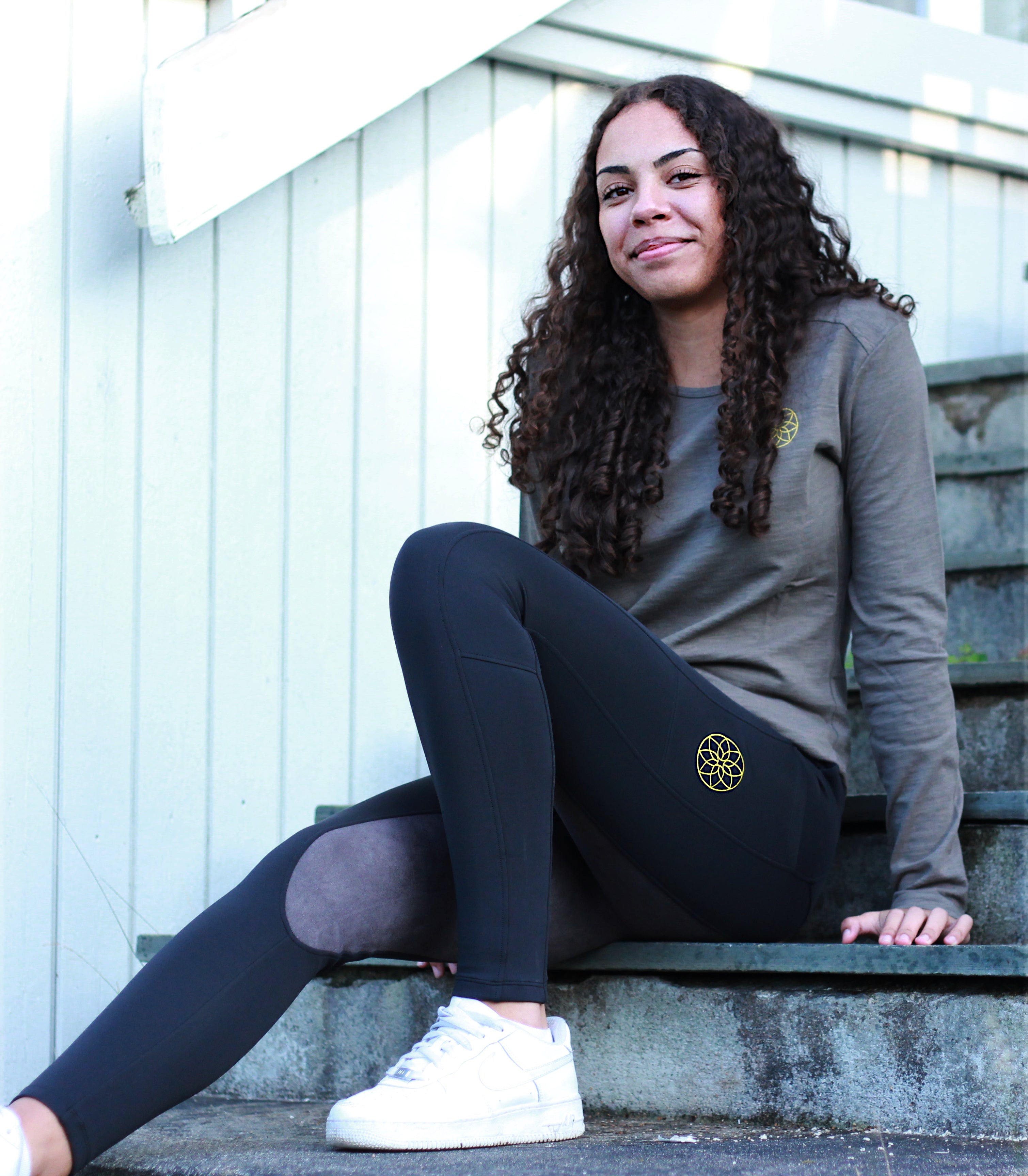 All year Black B Yogings w belt straps!