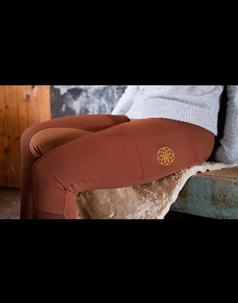 Tawny Dancer Yogings