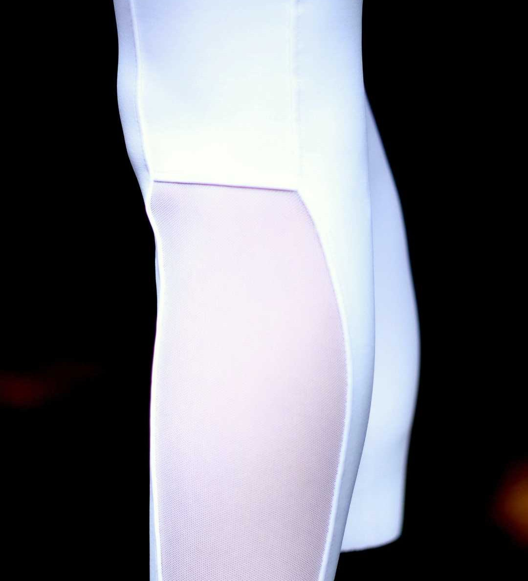 White Show Yogings