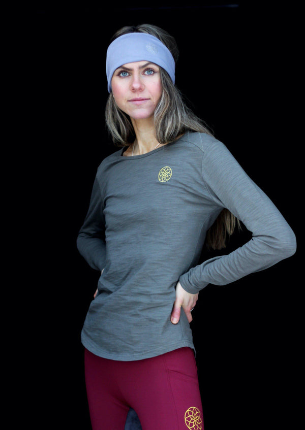 Yogi Longsleeved 2.0 - The Bohemian Horse